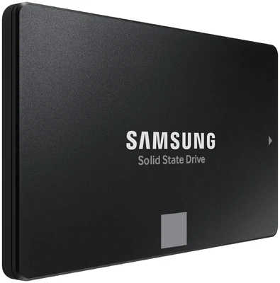 Samsung 870 EVO: freigestellte schwarze 2,5-Zoll-SSD in Perspektive, ohne Verpackung und ohne abweichenden Kapazitätsaufdruck. Herstellerabbildung der Baureihe; nicht als Foto einer speziell geprüften 1-TB-Einheit bezeichnen.